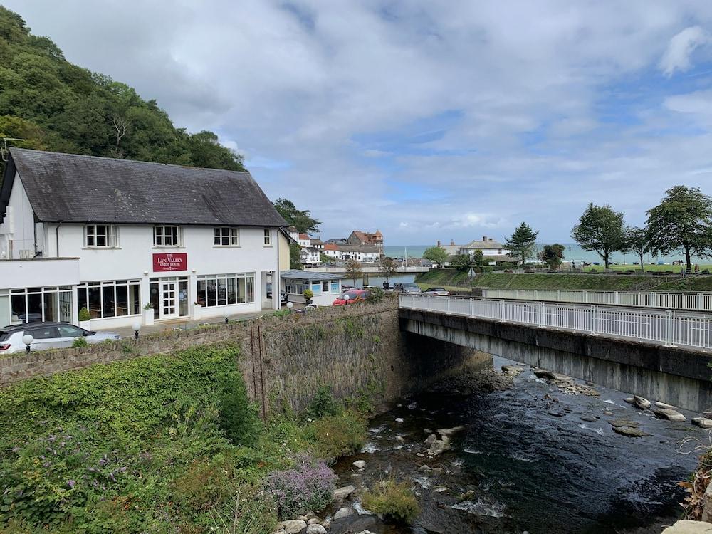 The Lyn Valley Guest House Lynton Exteriör bild